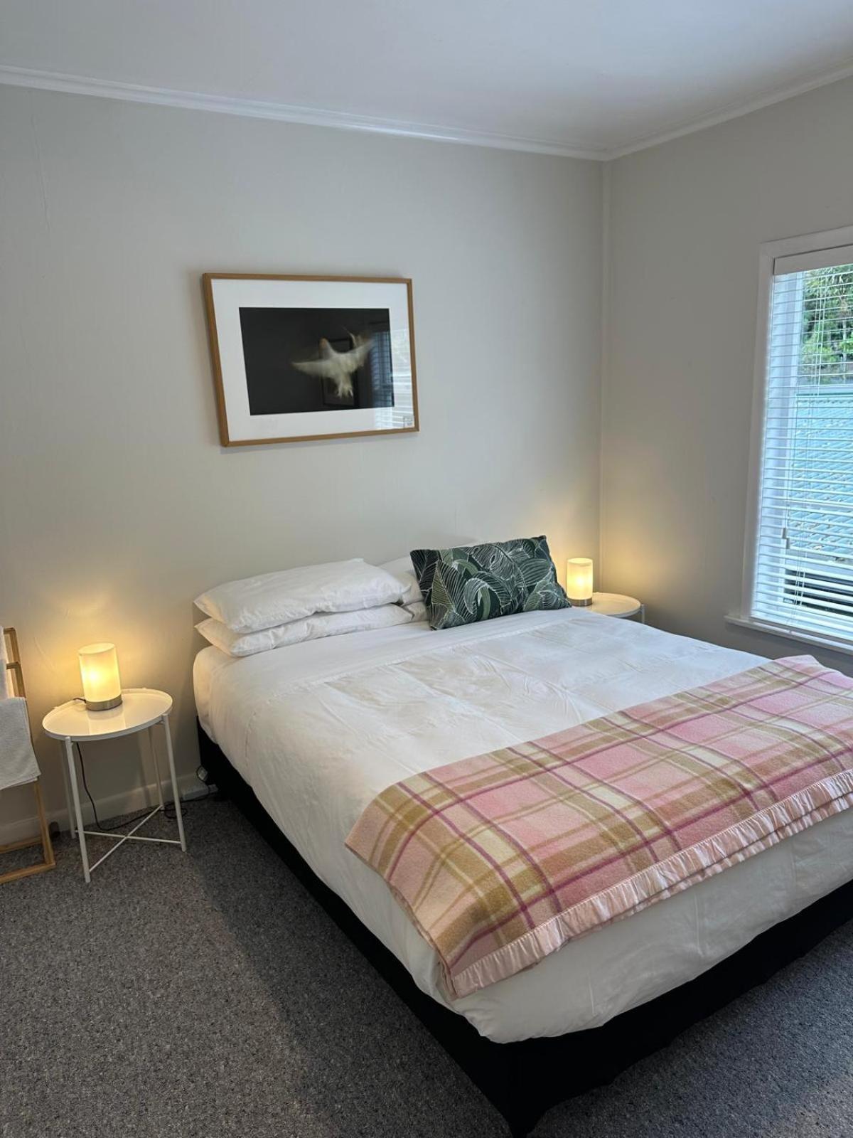 Muriwai Lodge Экстерьер фото