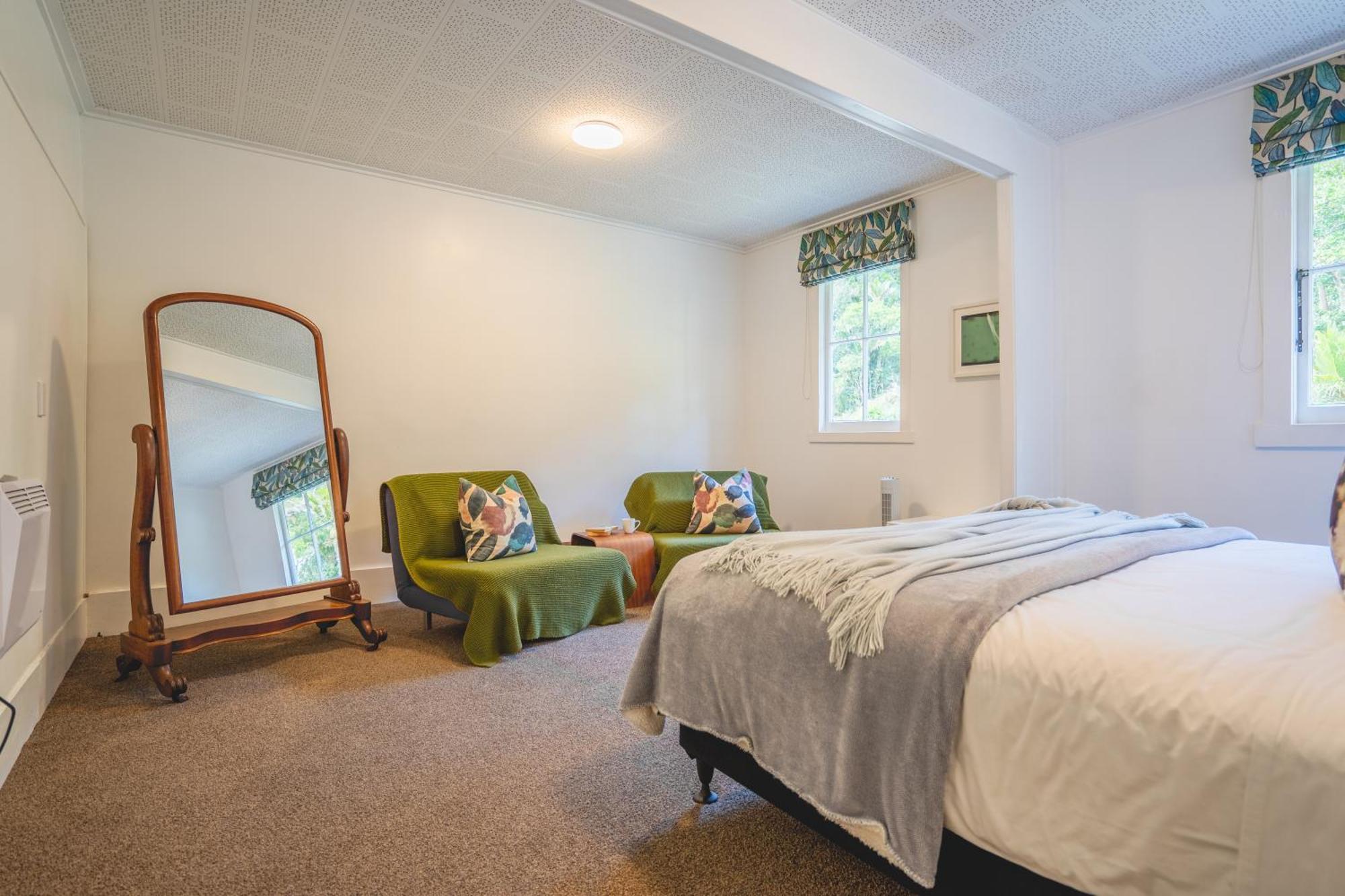 Muriwai Lodge Экстерьер фото
